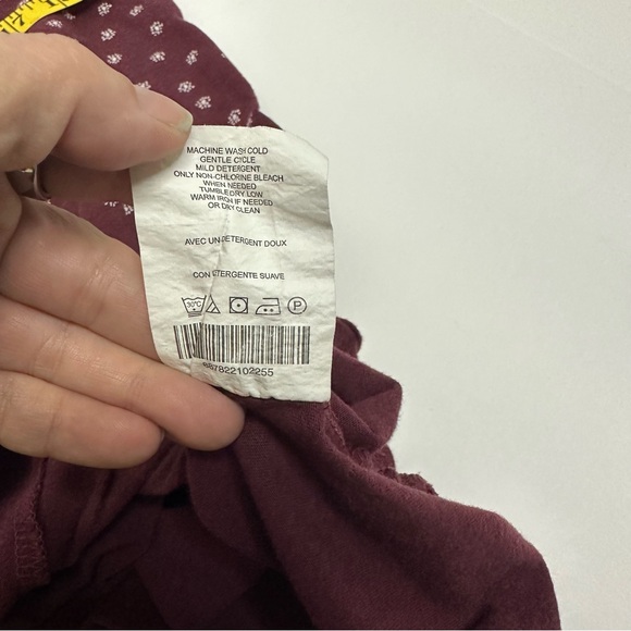 Oh Baby by Motherhood Maternity Maroon Floral Long-Sleeve Top - Size M - Picture 9 of 9